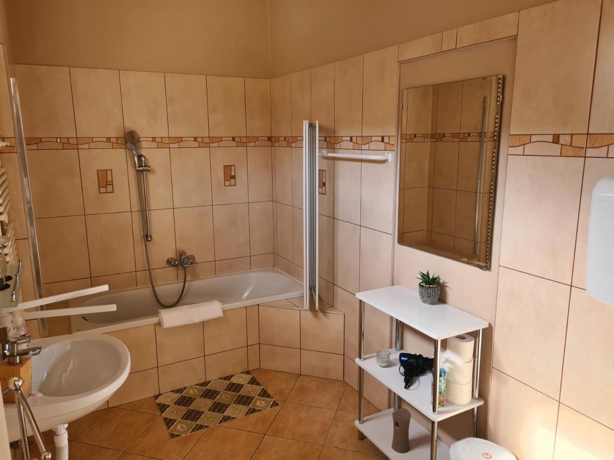 DM Vendégház Villány Esterno foto